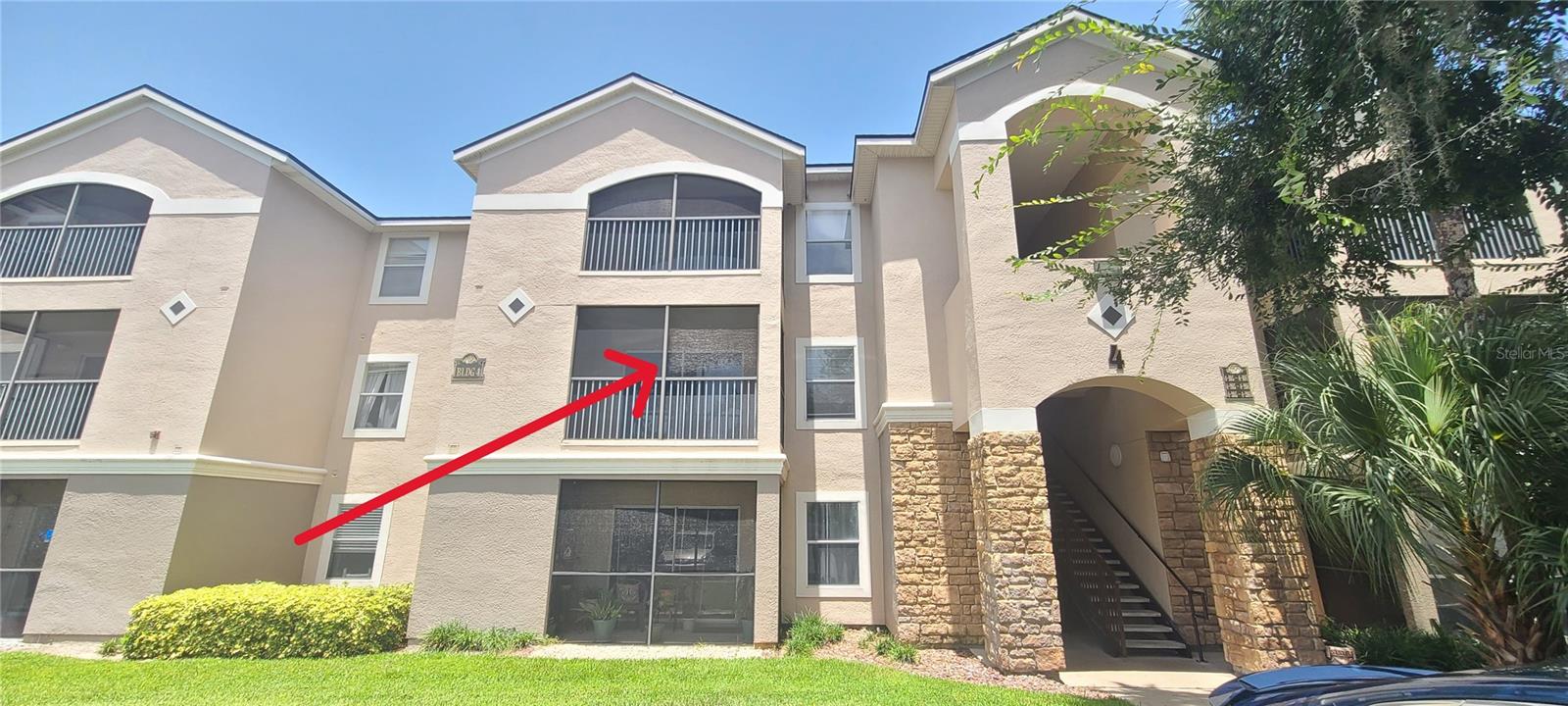 940 VILLAGE TRAIL 4-205