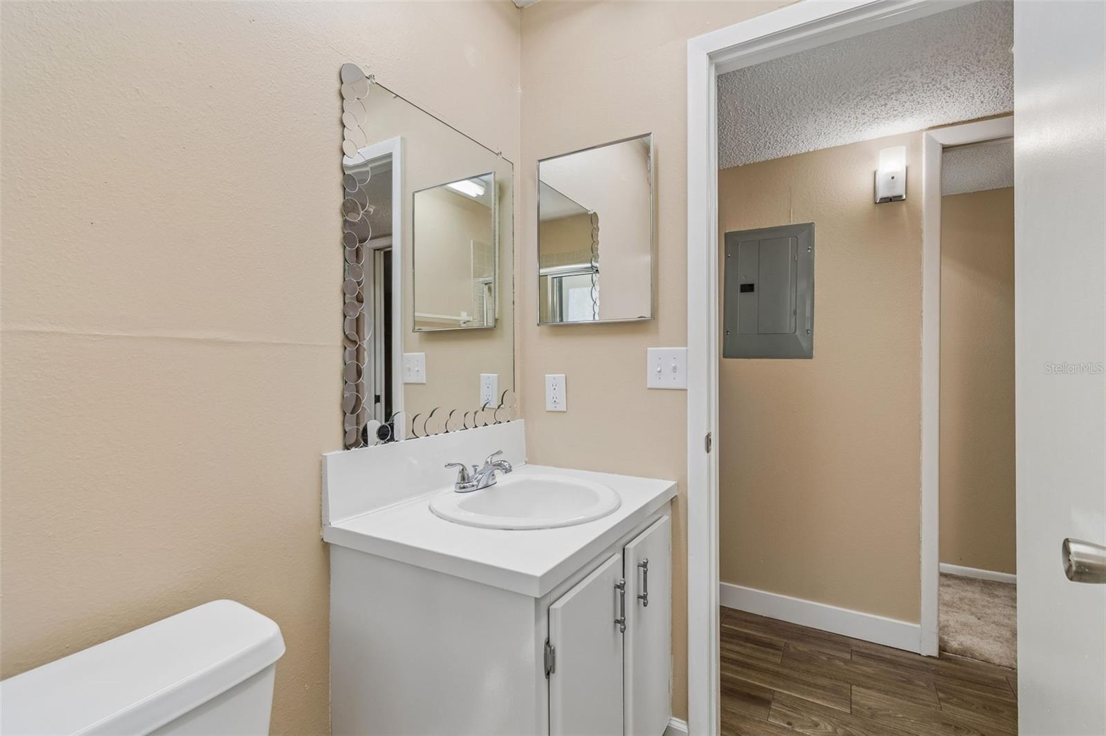 FOX CHASE WEST CONDO - Residential Lease