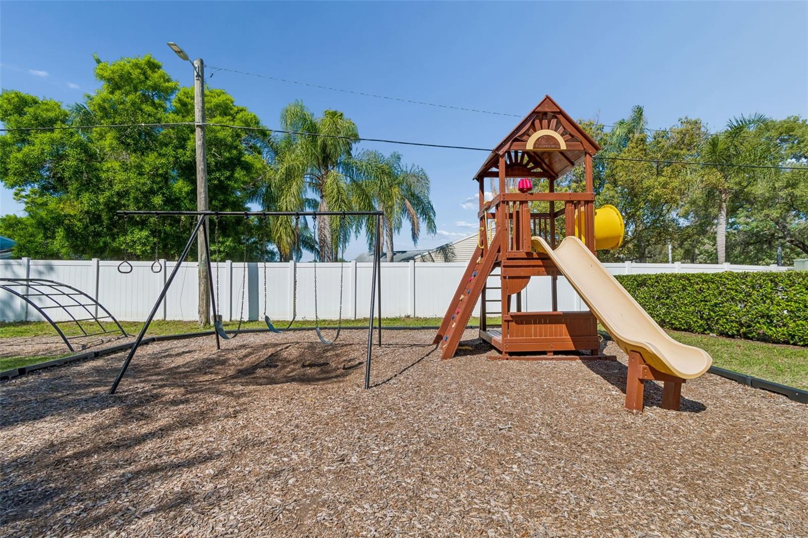 FOX CHASE WEST CONDO - Residential Lease