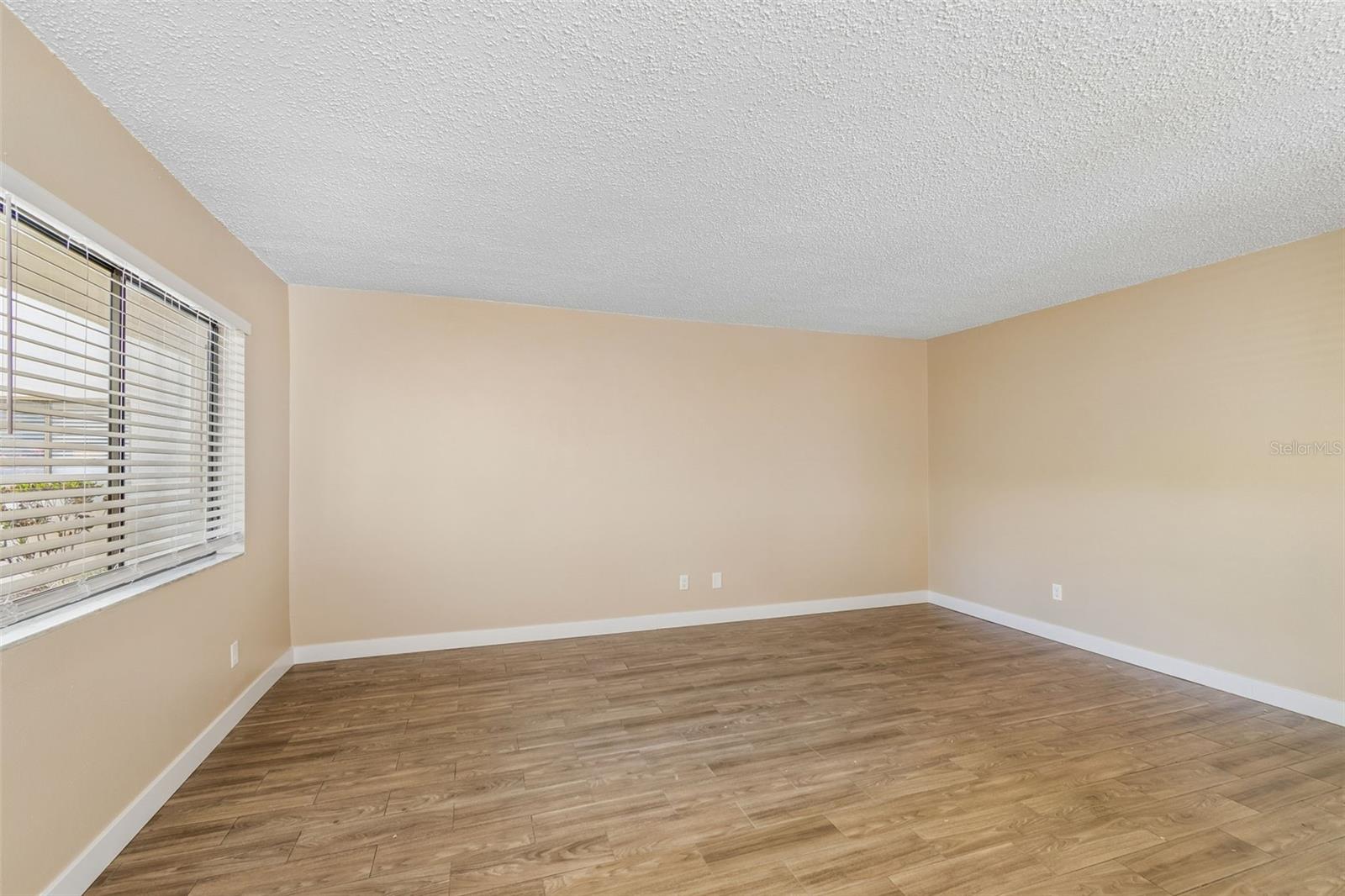 FOX CHASE WEST CONDO - Residential Lease