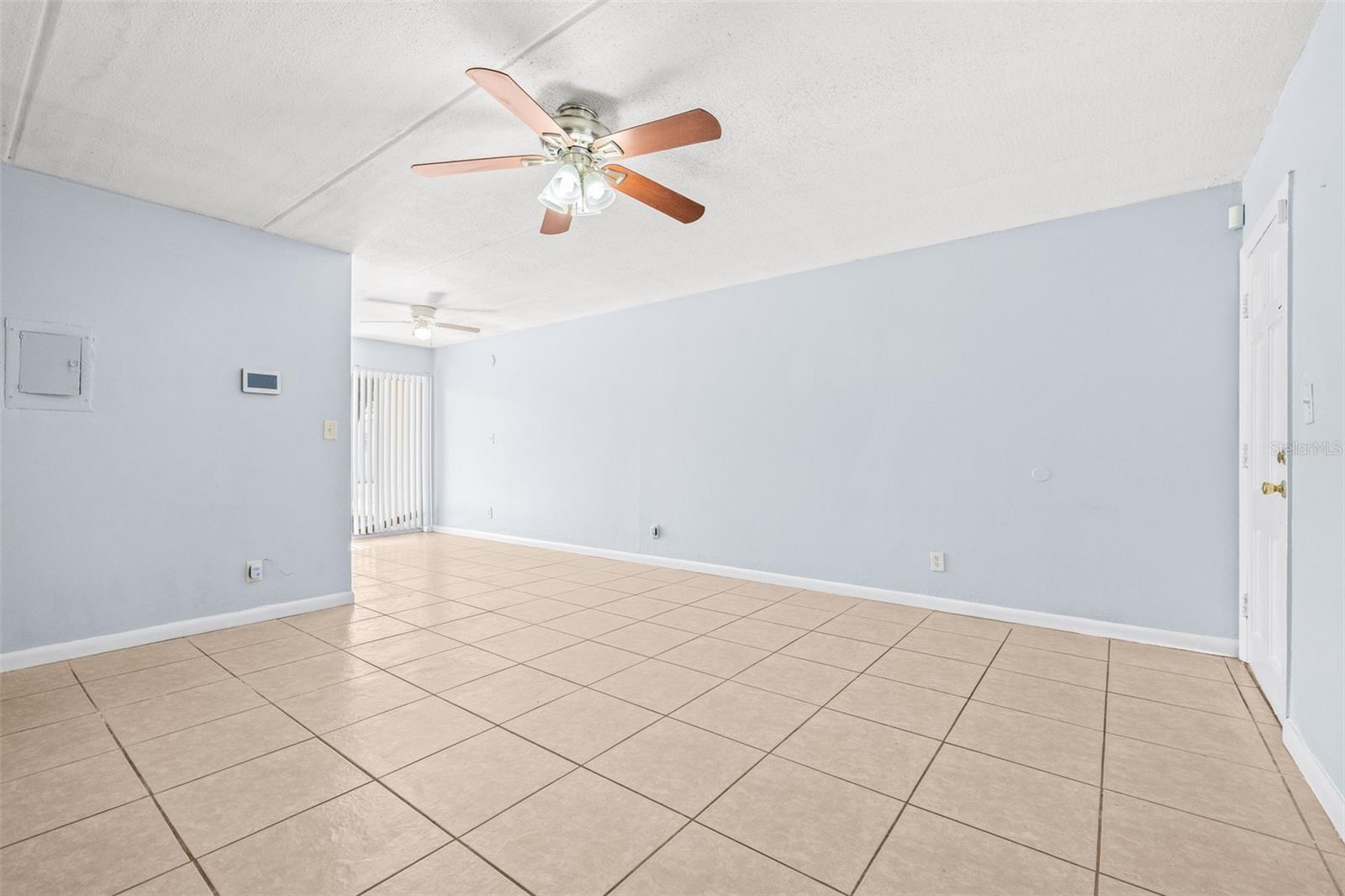 ROSEWOOD GARDENS A CONDONMINIU - Residential