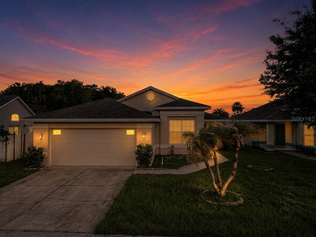 Photo of 1542 Brook Hollow Drive, Orlando, FL 32824 (MLS # O6415386)
