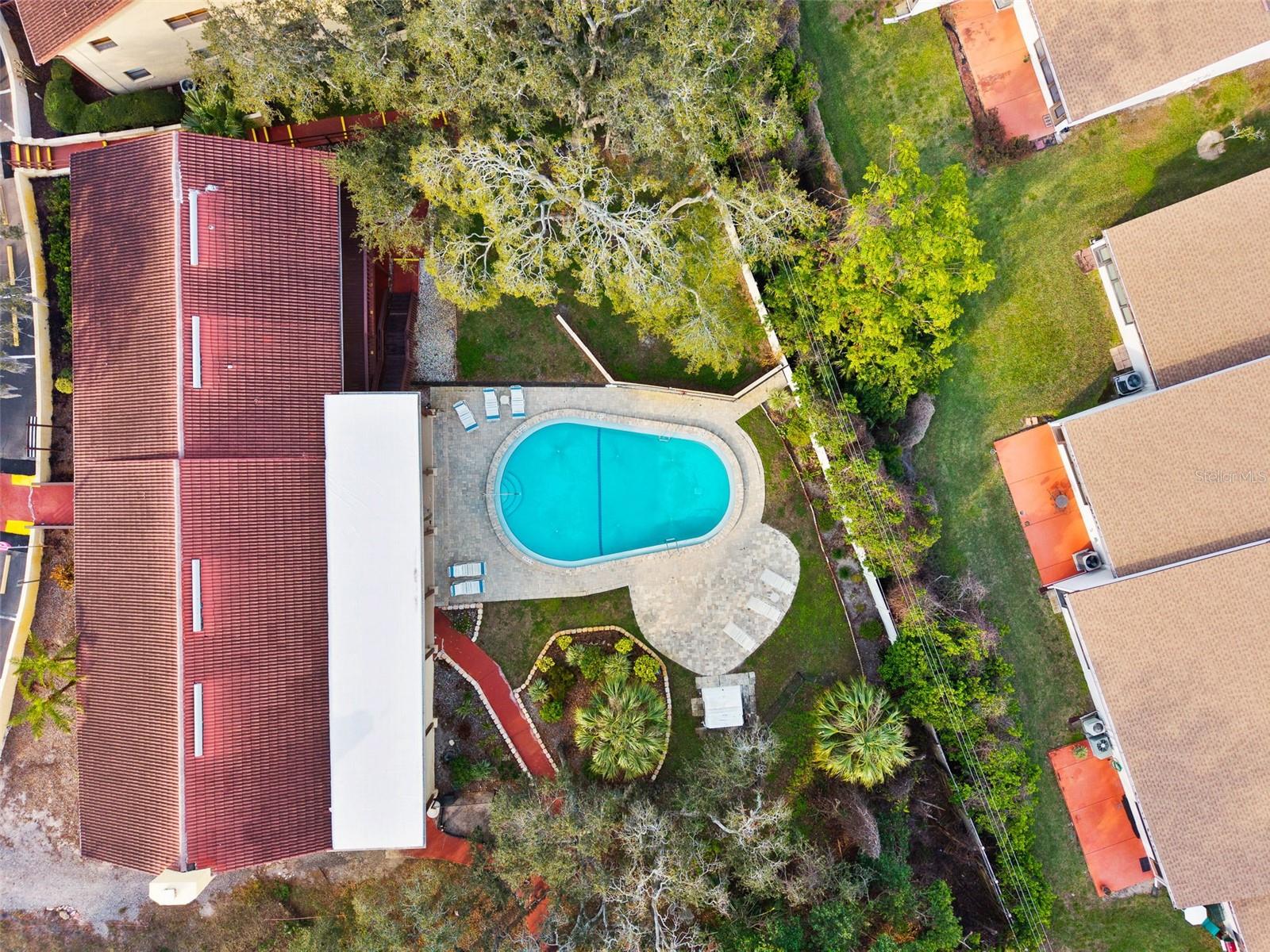 FOREST LAKE CONDO - Residential Lease