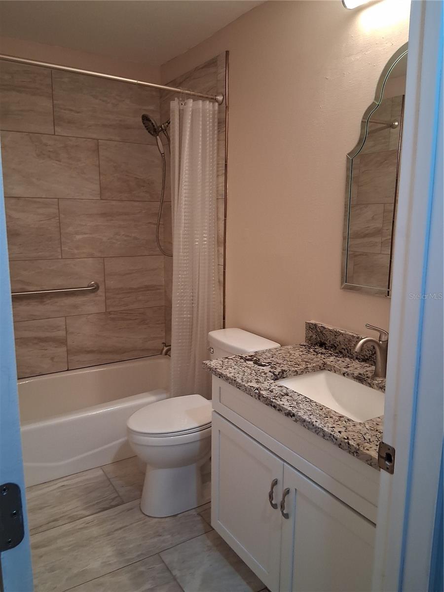 COUNTRY RUN UNIT 3 - Residential