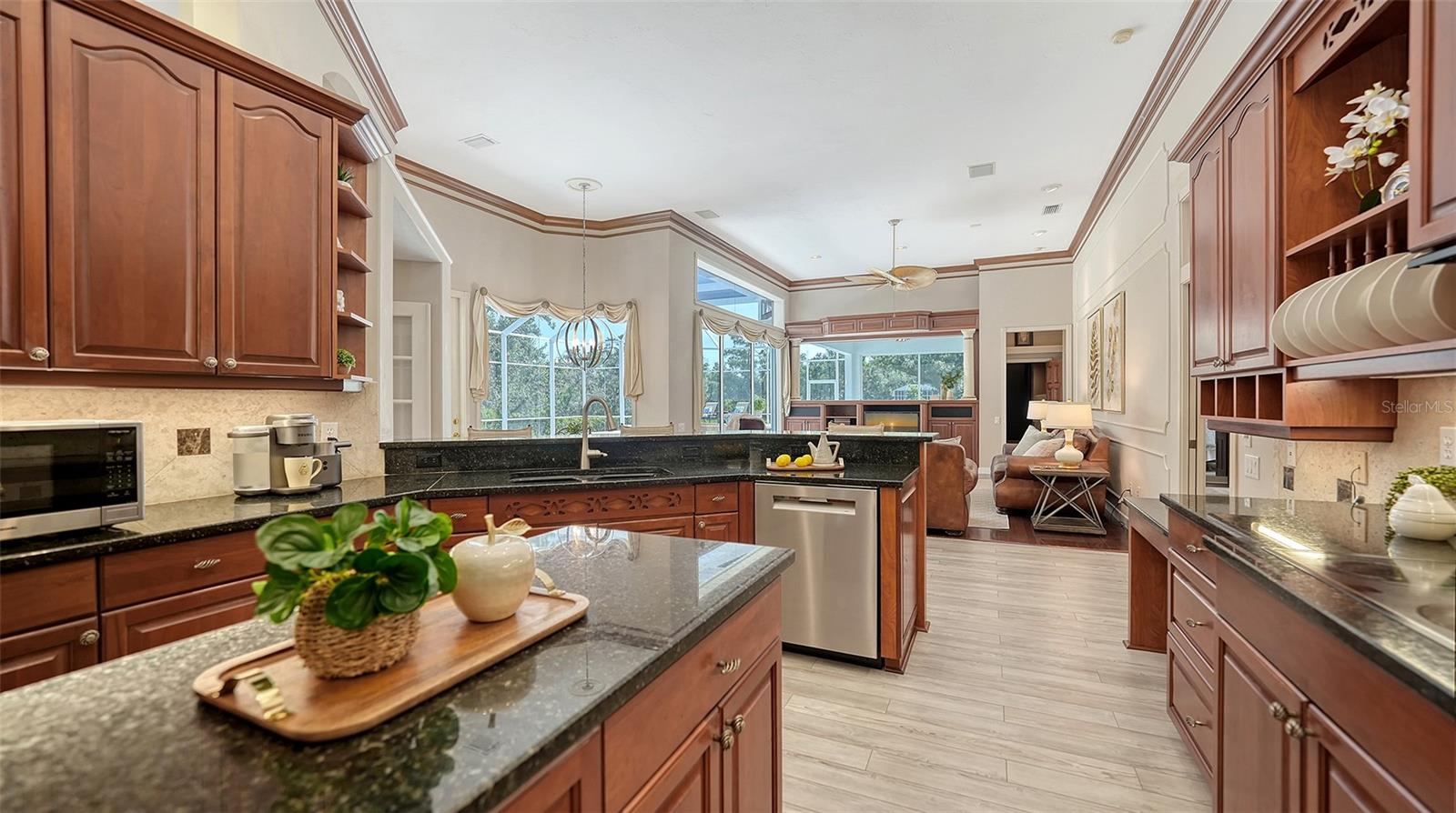 RIVER CLUB SOUTH SUBPHASE III - Residential