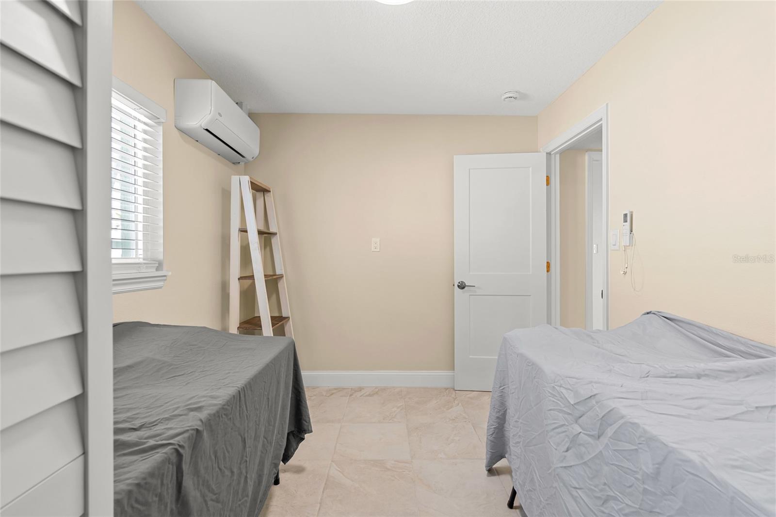 GULF SHORES 6TH ADD - Residential