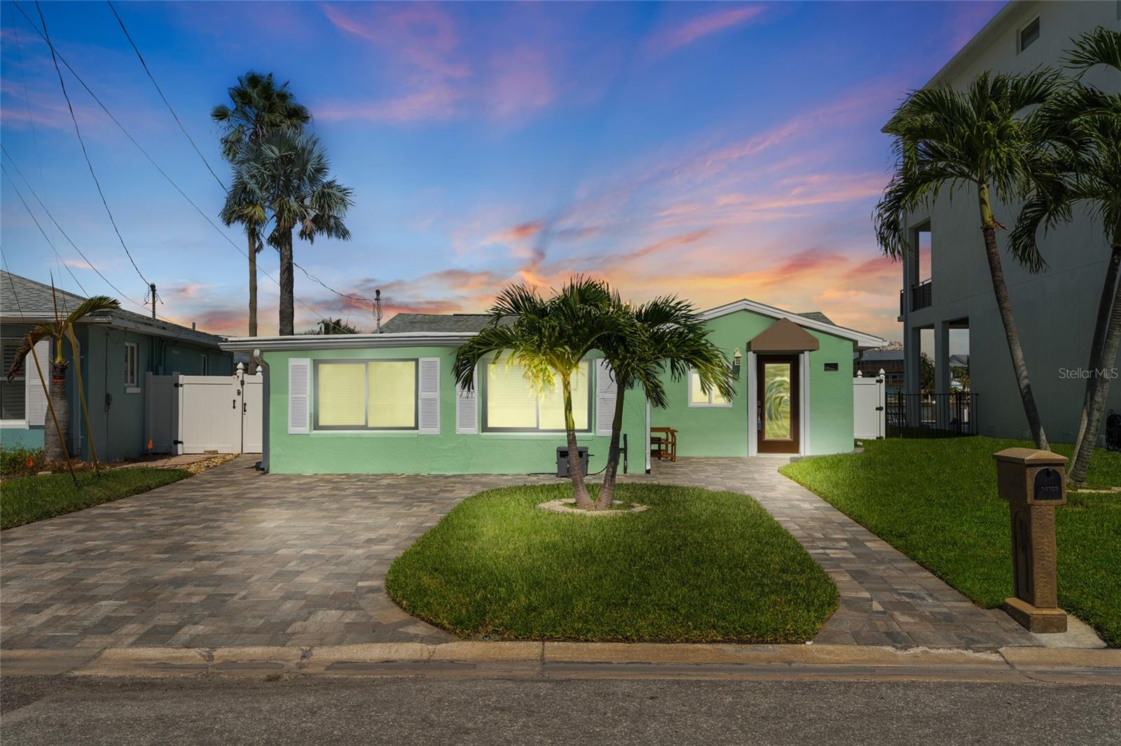 GULF SHORES 6TH ADD - Residential