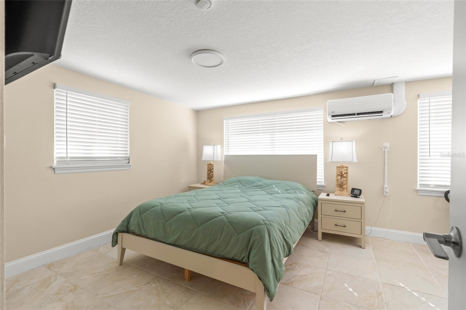 GULF SHORES 6TH ADD - Residential