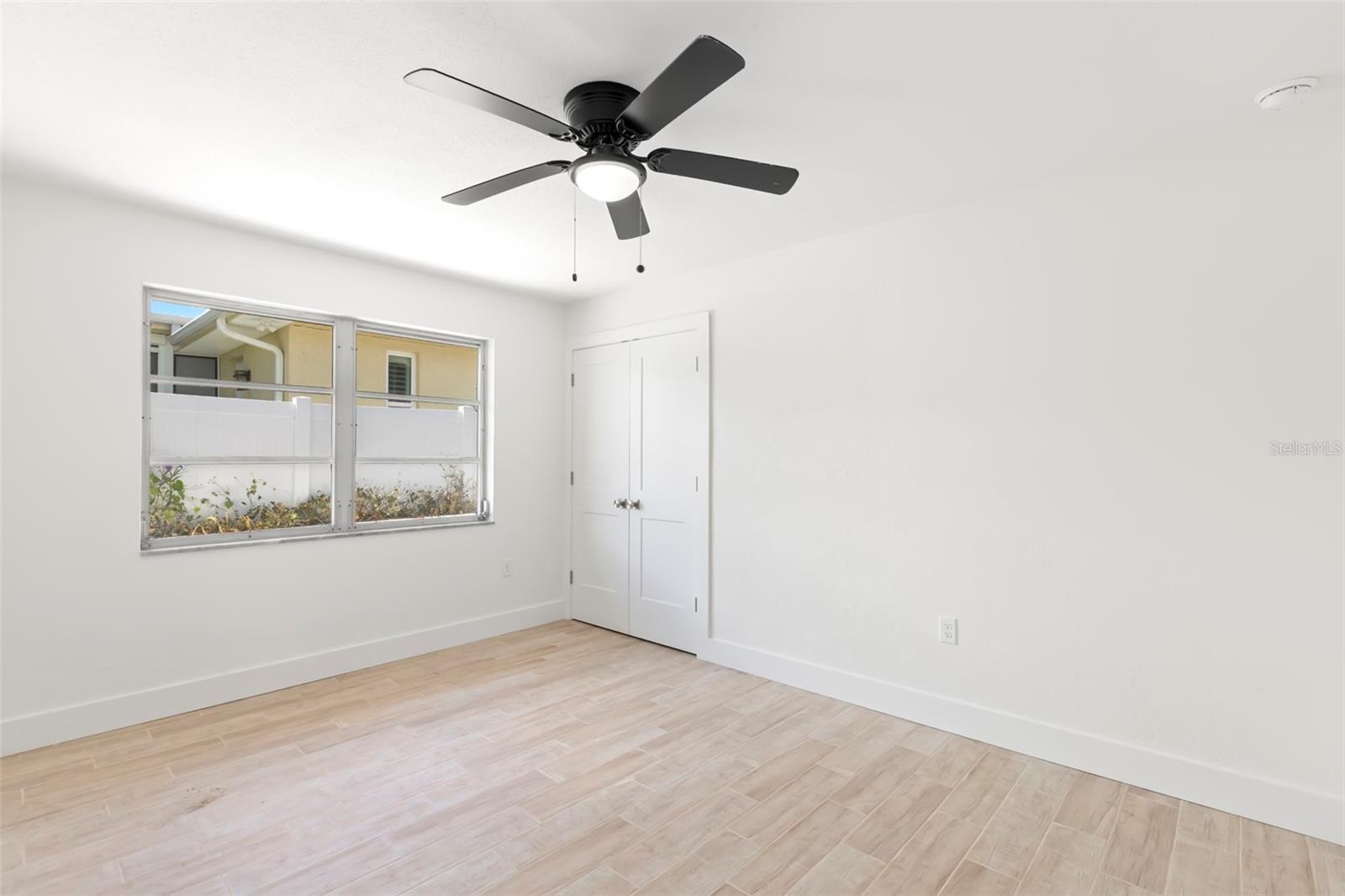 CAPRI ISLE SUB - Residential