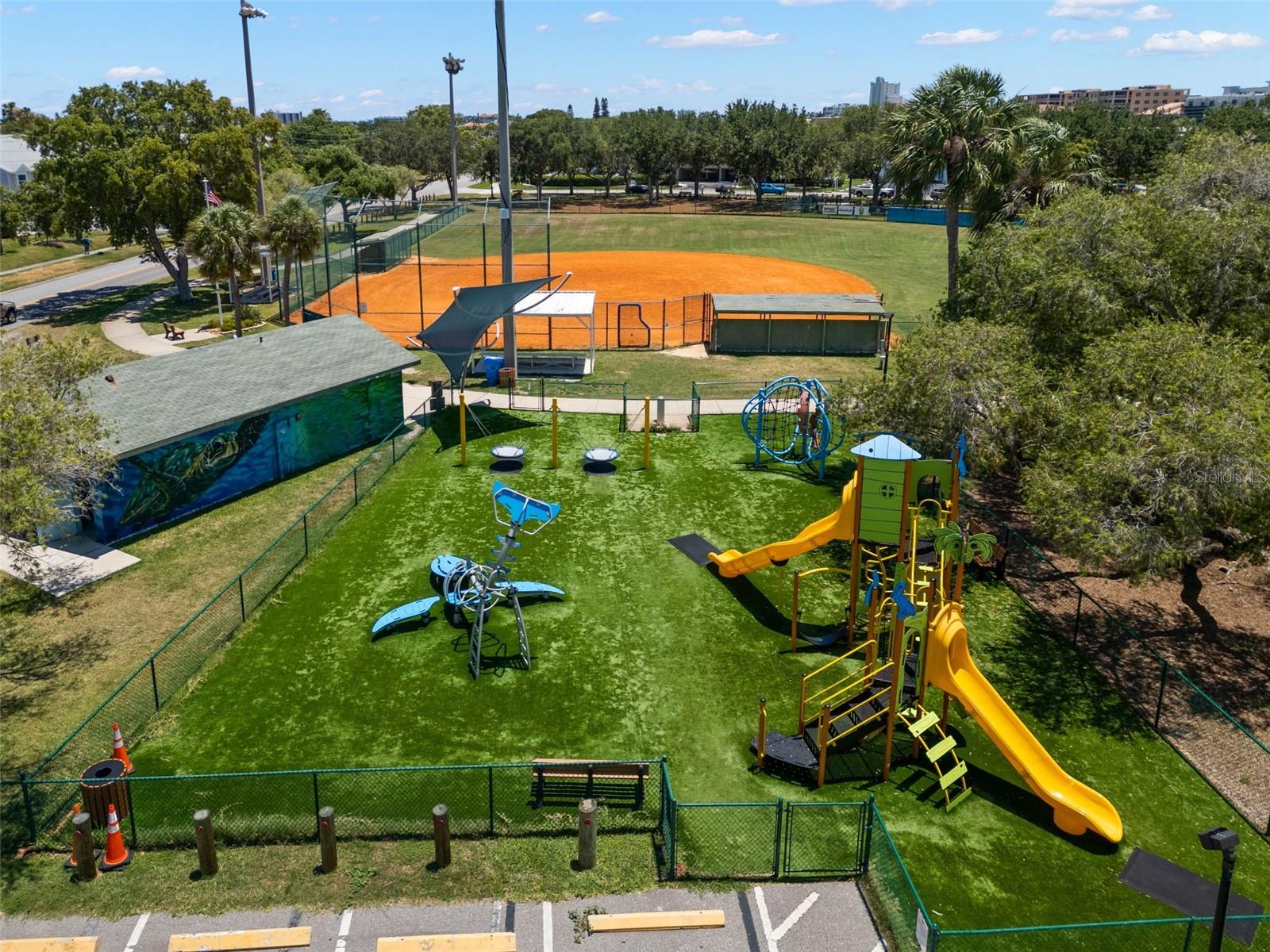 CAPRI ISLE SUB - Residential