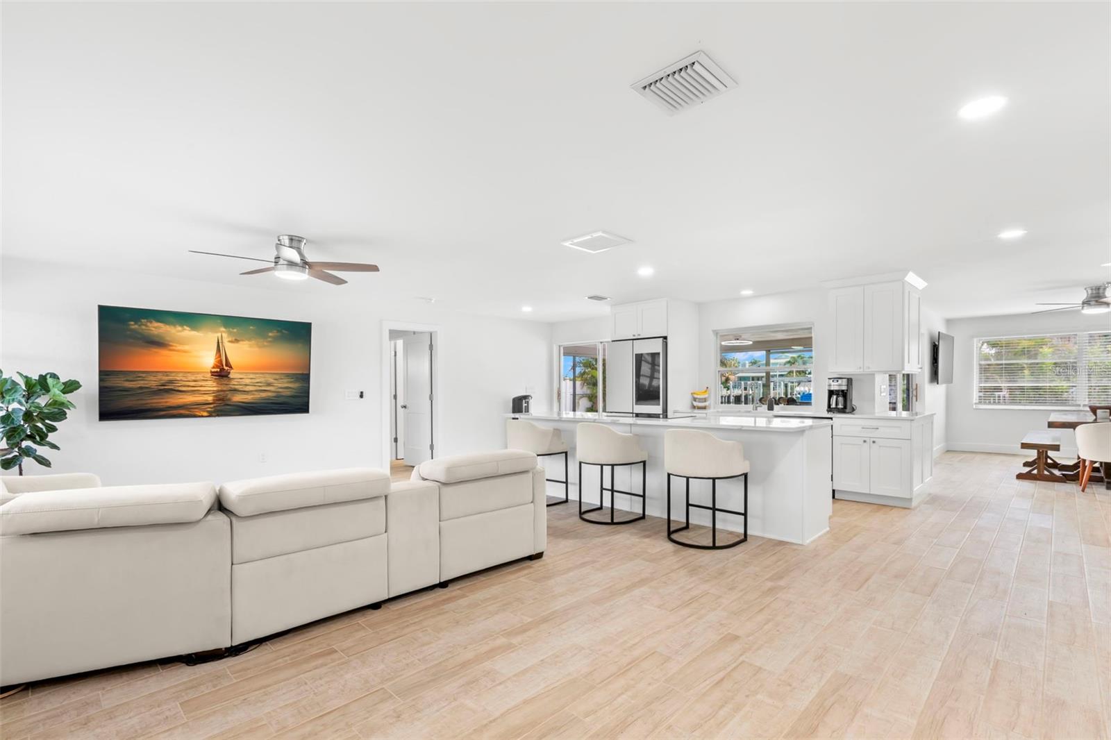 CAPRI ISLE SUB - Residential