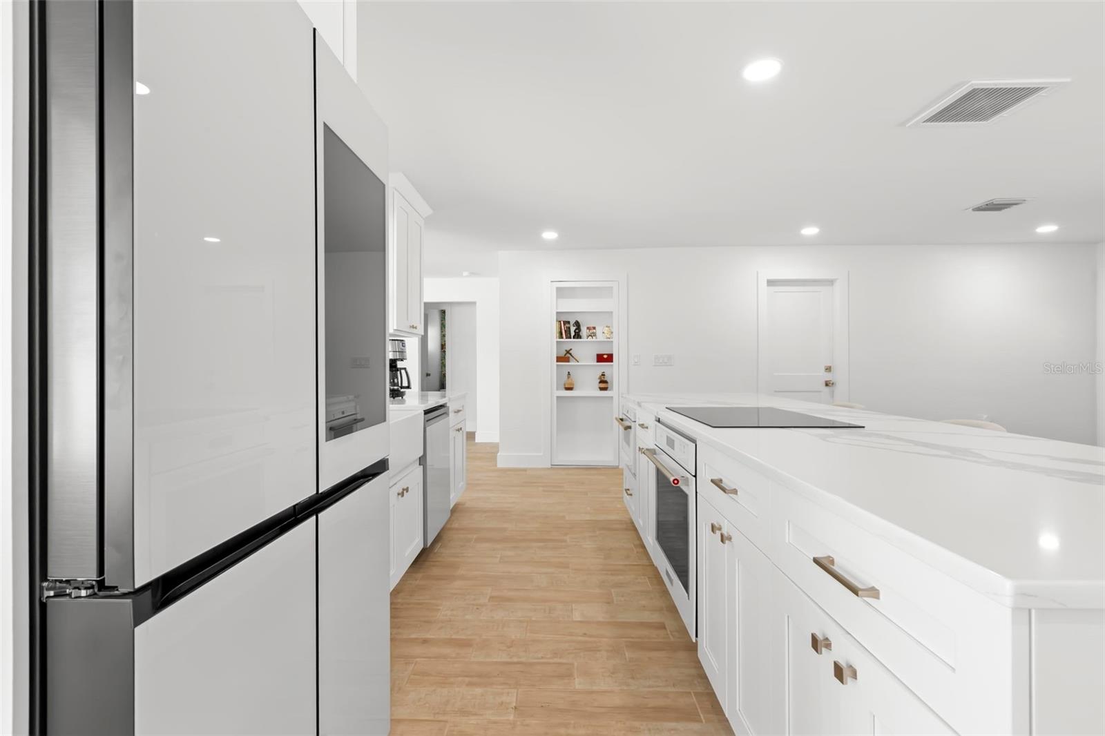 CAPRI ISLE SUB - Residential