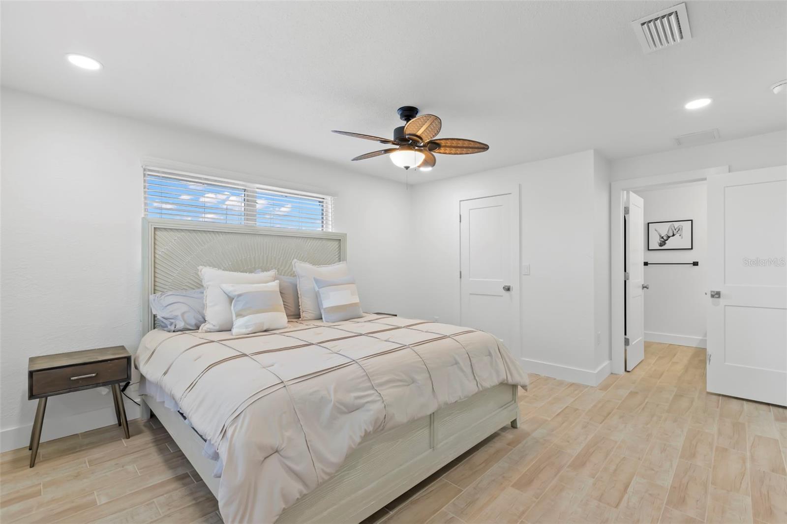CAPRI ISLE SUB - Residential
