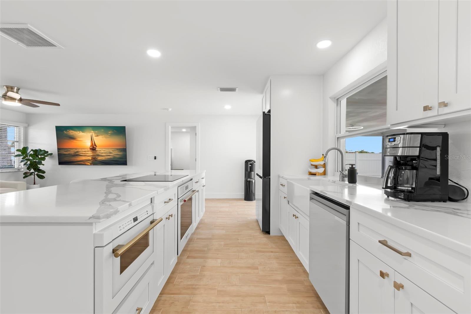CAPRI ISLE SUB - Residential