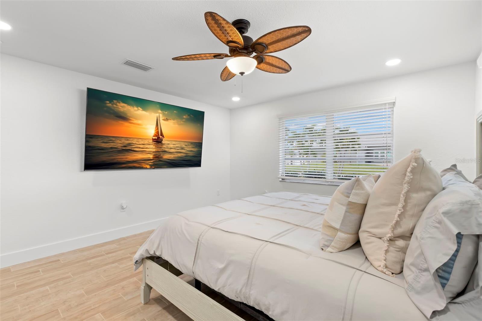 CAPRI ISLE SUB - Residential