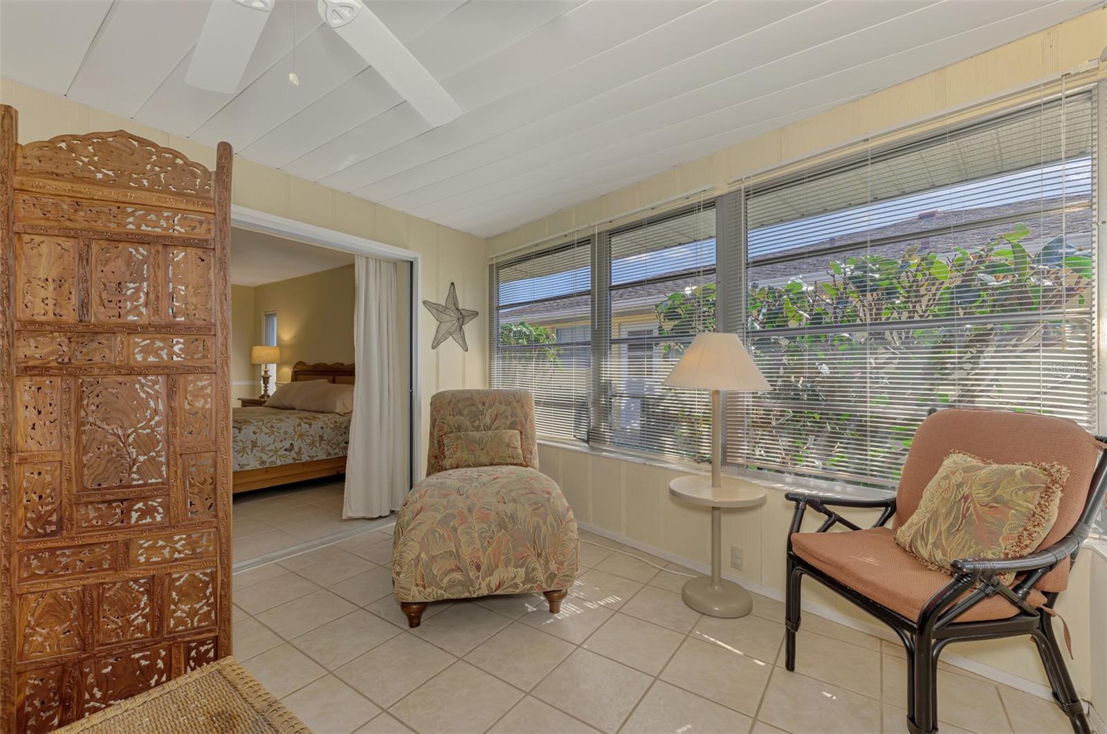 VENICE GARDENS - Residential