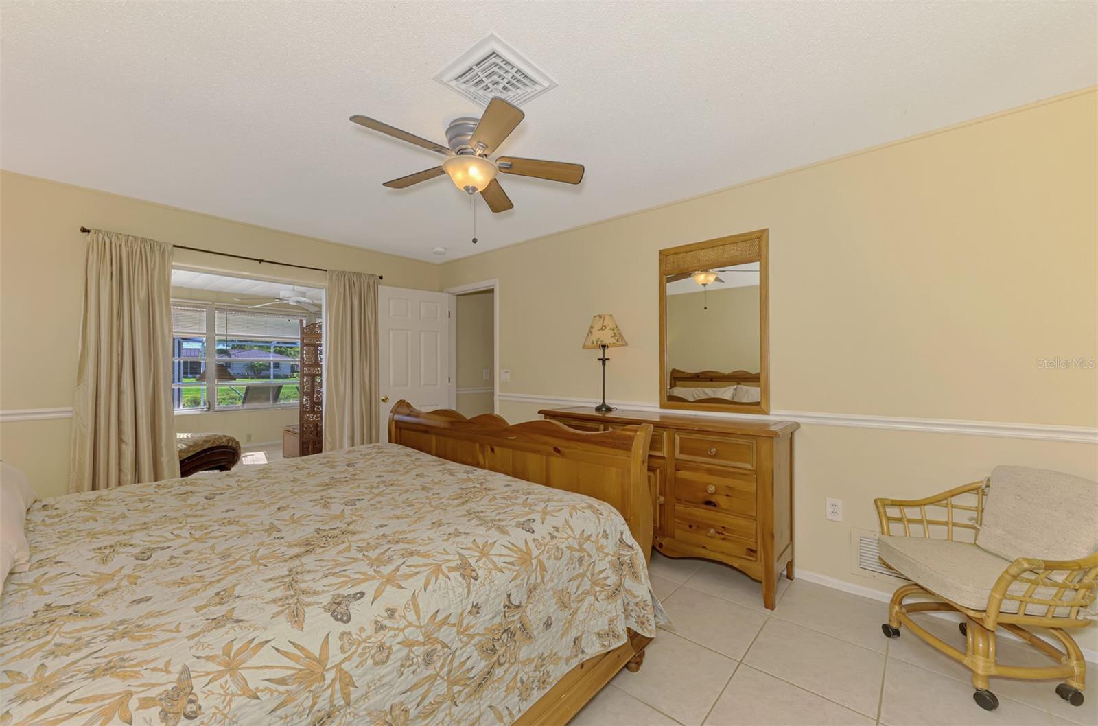 VENICE GARDENS - Residential