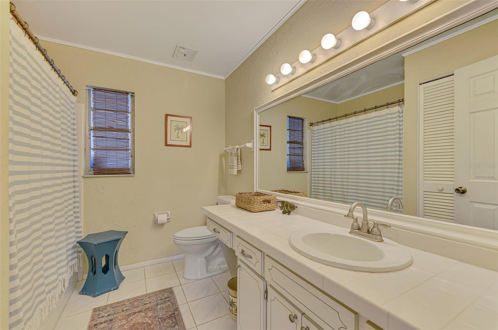 VENICE GARDENS - Residential