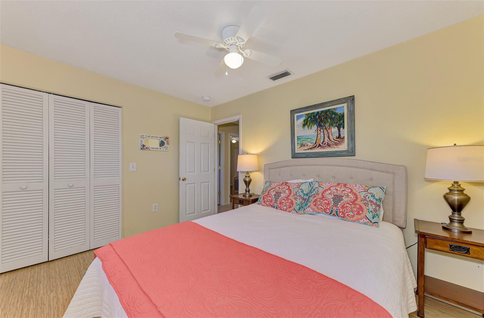 VENICE GARDENS - Residential