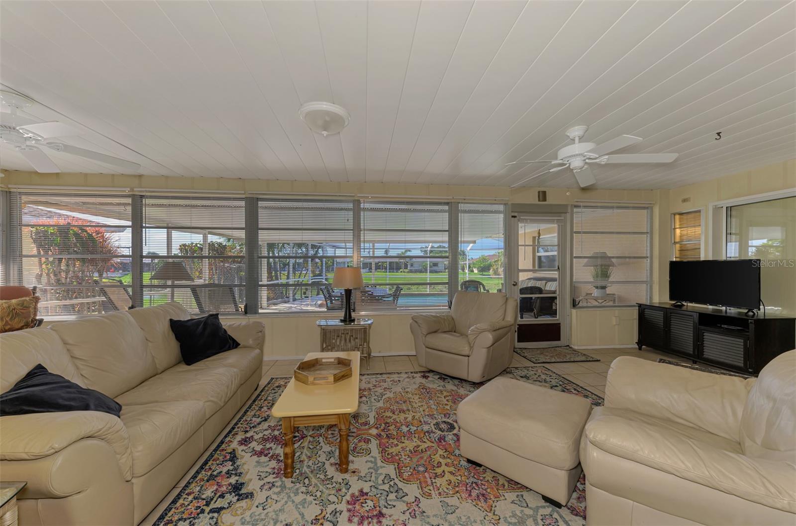 VENICE GARDENS - Residential