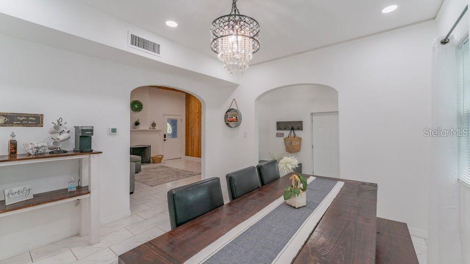 CREST LAKE SUB - Residential