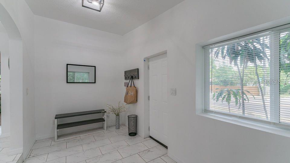 CREST LAKE SUB - Residential