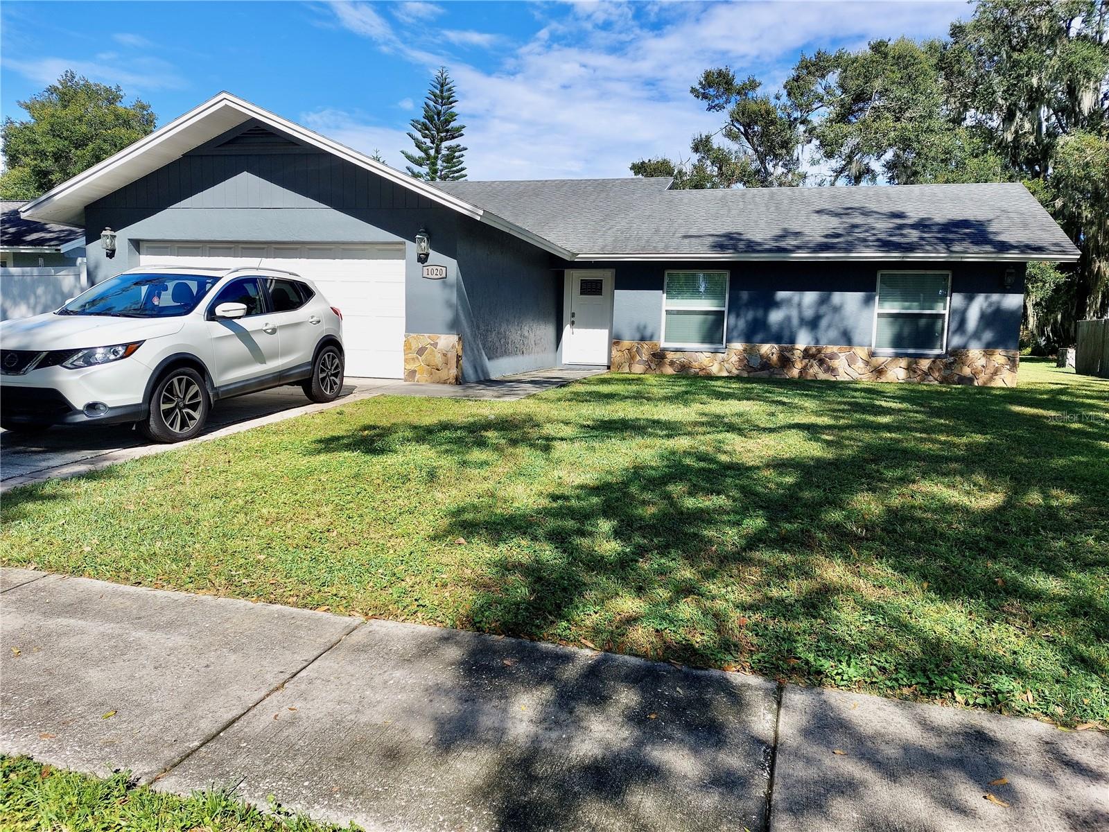 WOODFIELD VILLAGE UNIT 3 - Residential