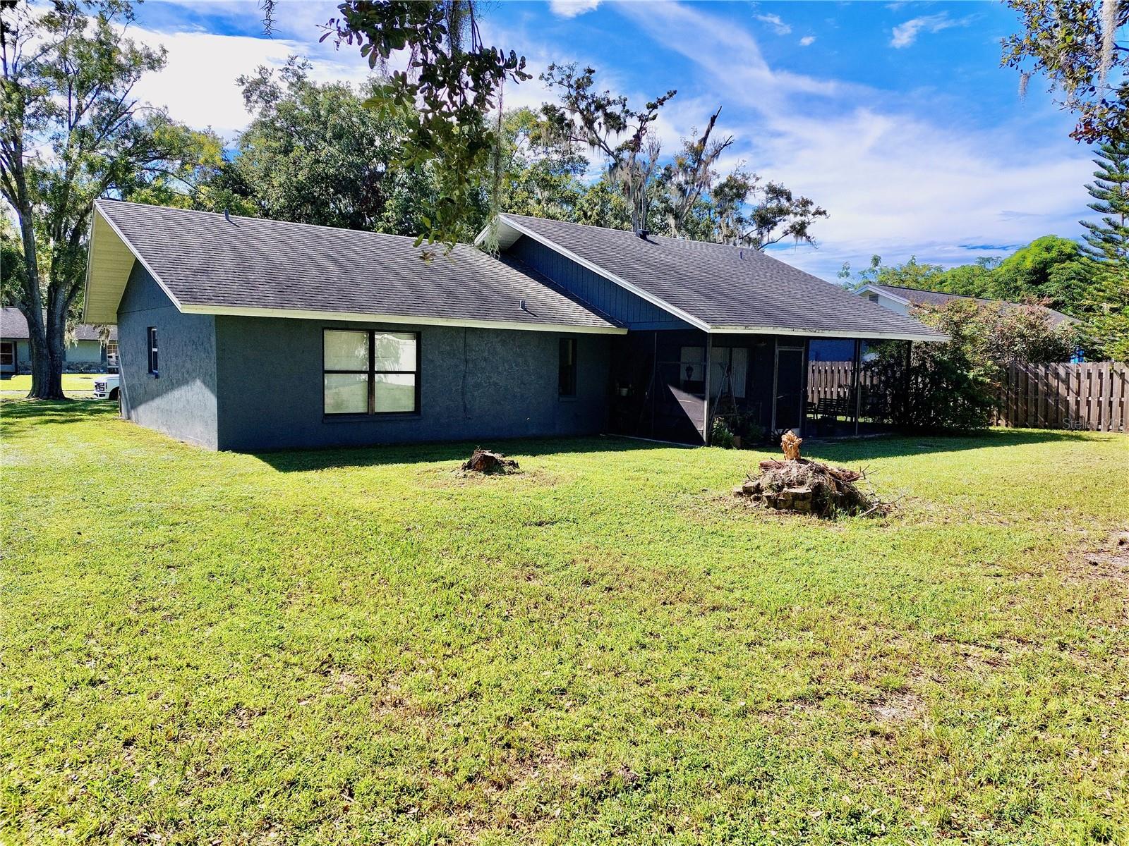 WOODFIELD VILLAGE UNIT 3 - Residential