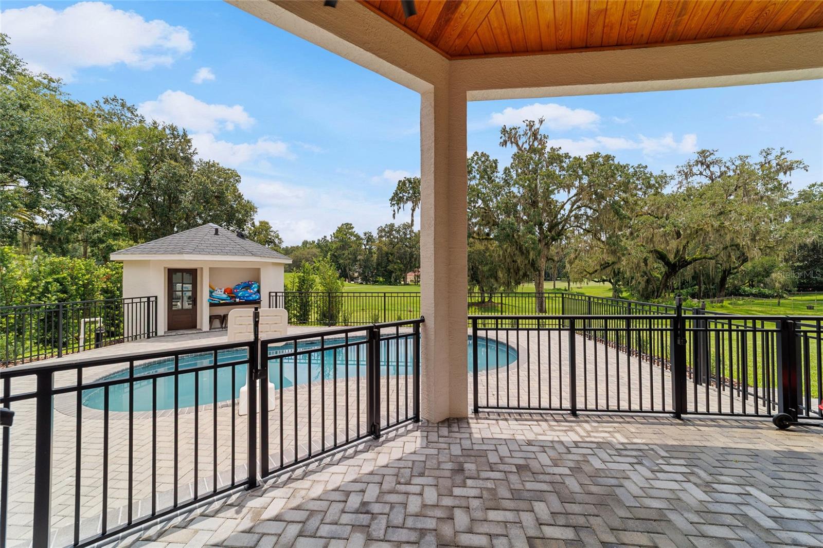 COUNTRY CLUB/OCALA UN 02 - Residential