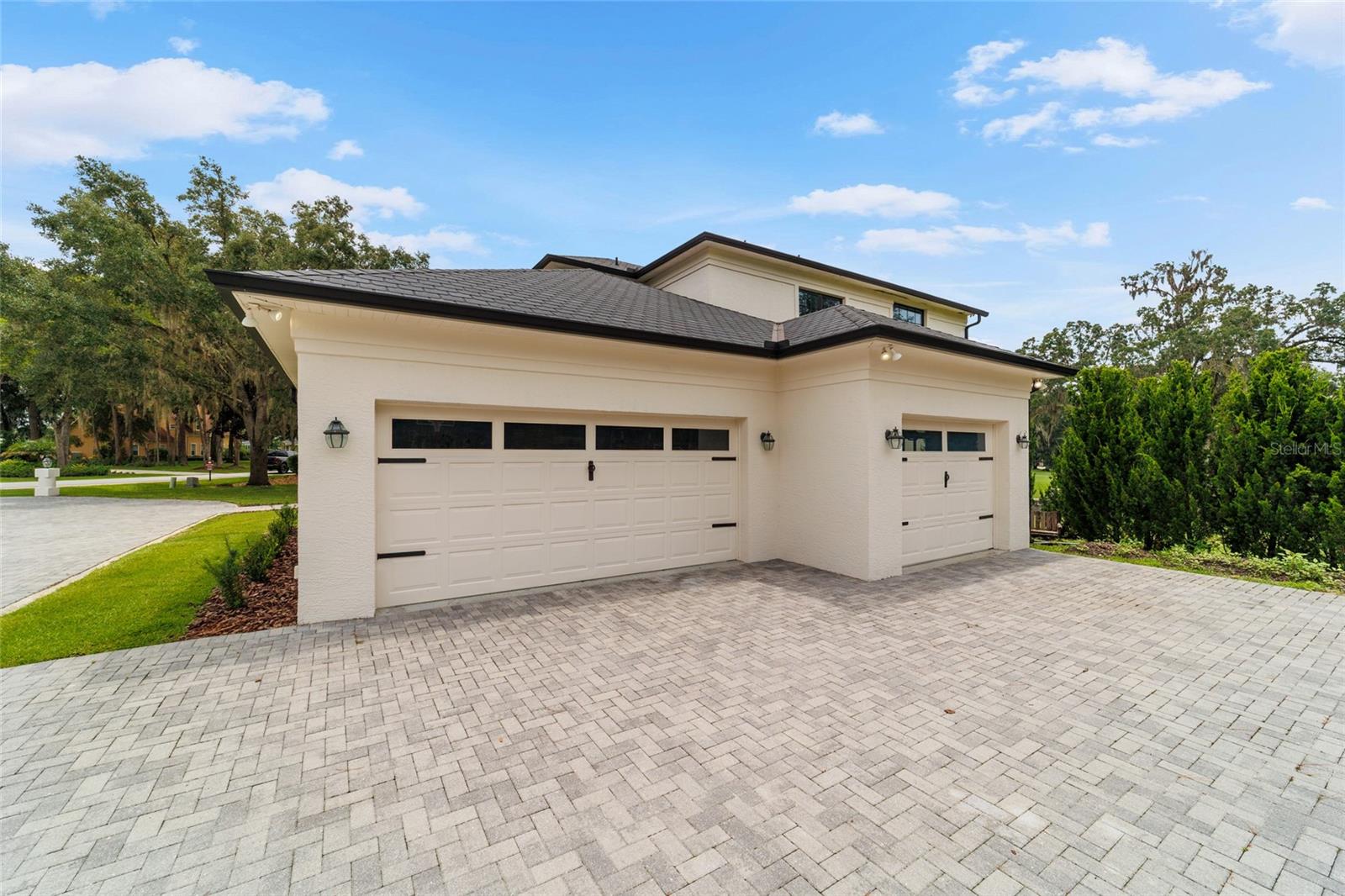 COUNTRY CLUB/OCALA UN 02 - Residential