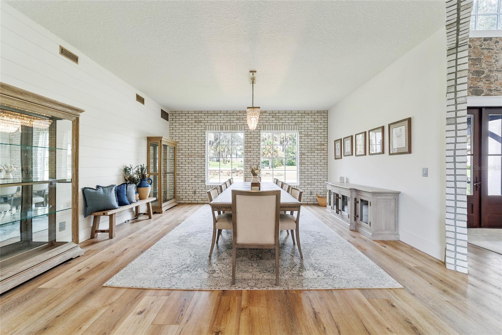 COUNTRY CLUB/OCALA UN 02 - Residential