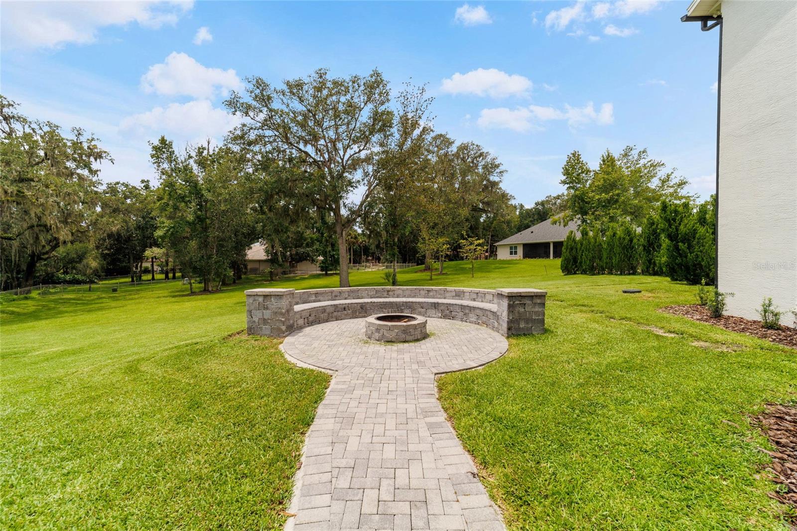 COUNTRY CLUB/OCALA UN 02 - Residential