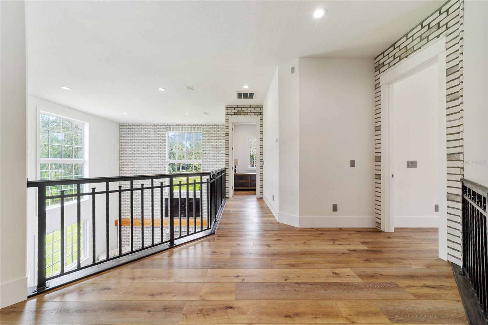 COUNTRY CLUB/OCALA UN 02 - Residential