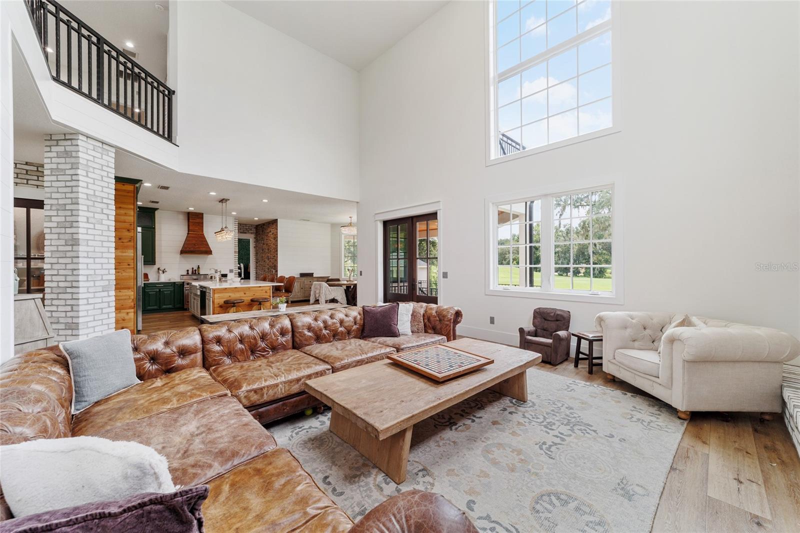 COUNTRY CLUB/OCALA UN 02 - Residential