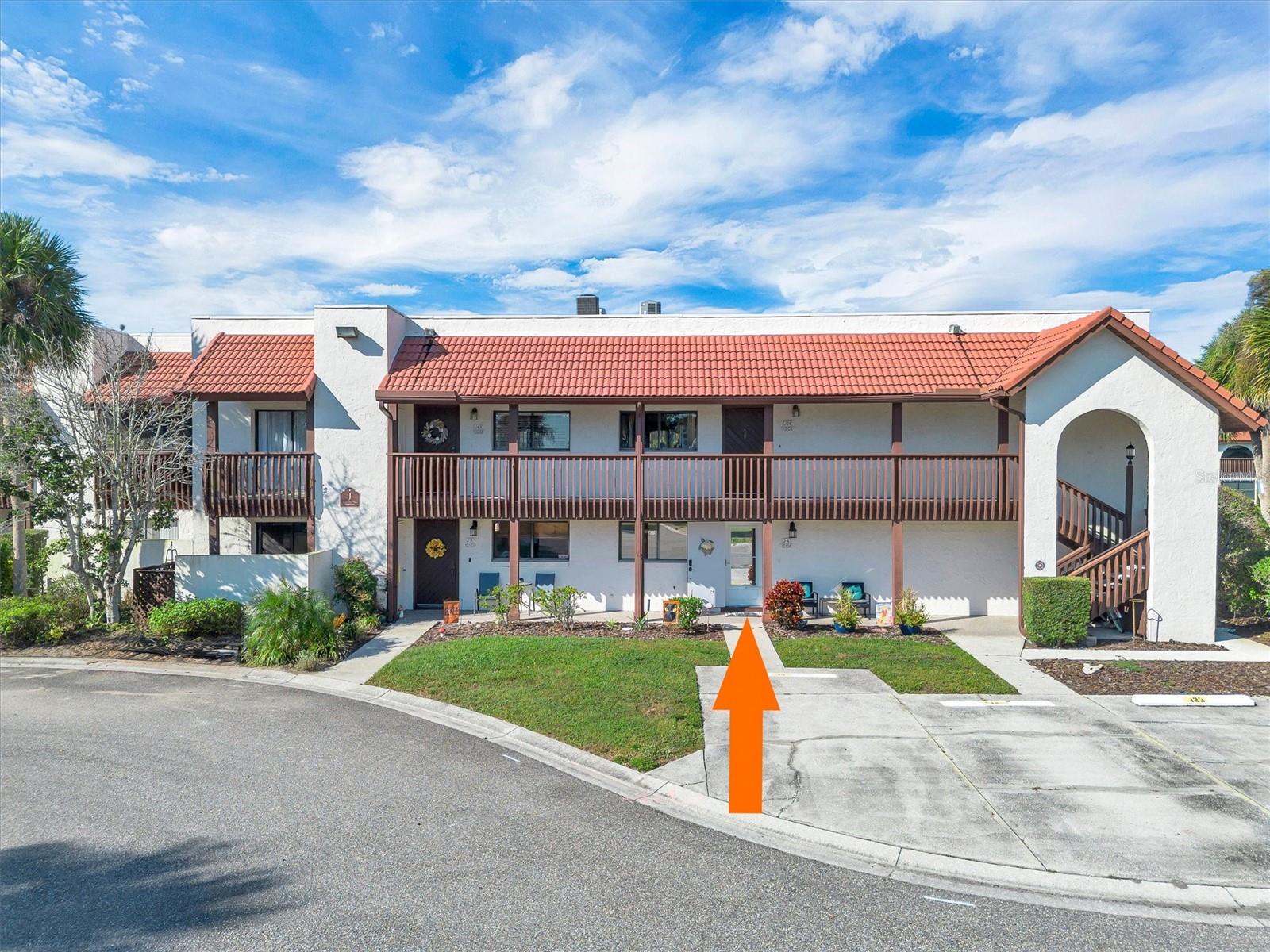 COUNTRY CLUB VILLAGE CONDO - Residential