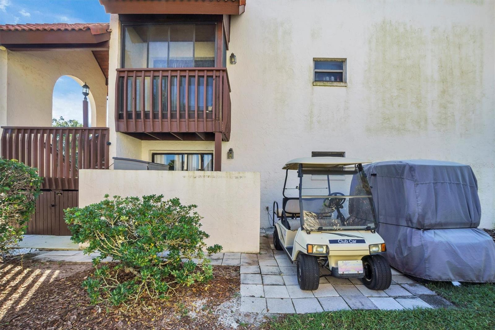 COUNTRY CLUB VILLAGE CONDO - Residential