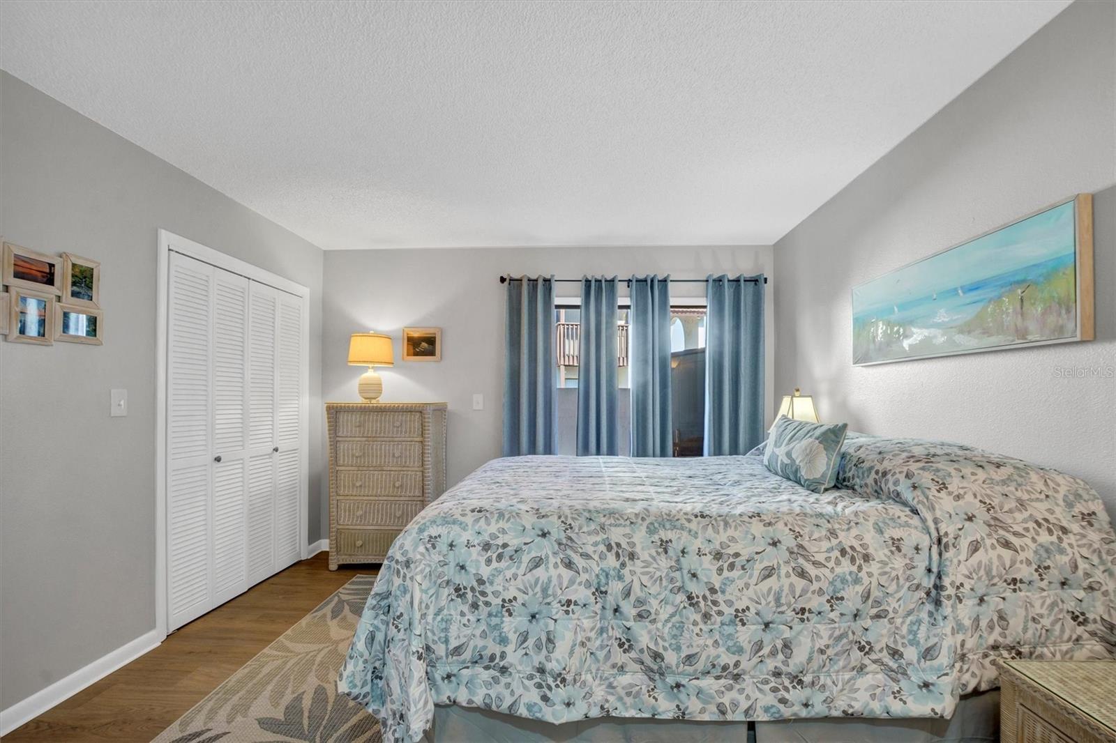 COUNTRY CLUB VILLAGE CONDO - Residential