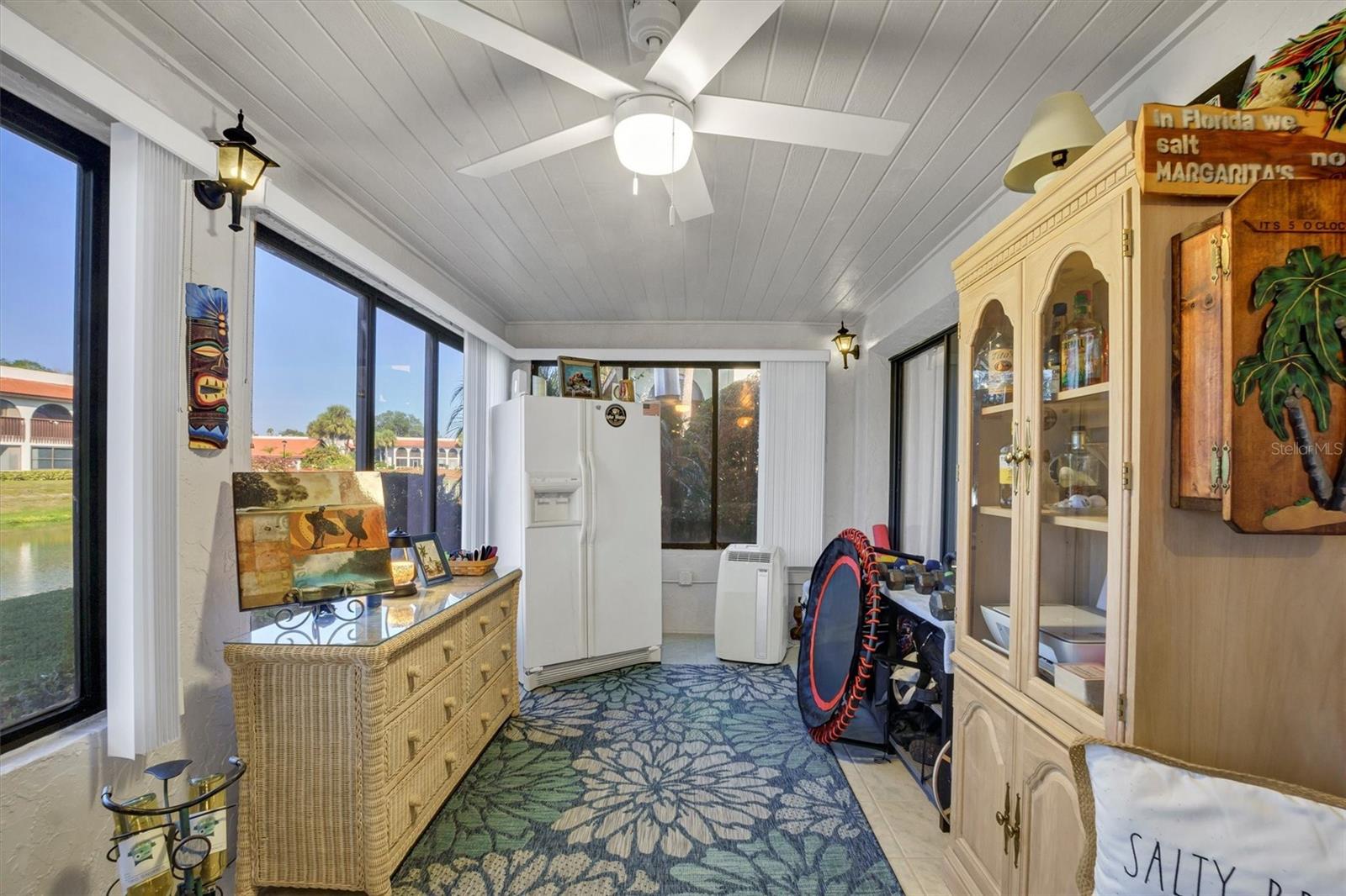 COUNTRY CLUB VILLAGE CONDO - Residential