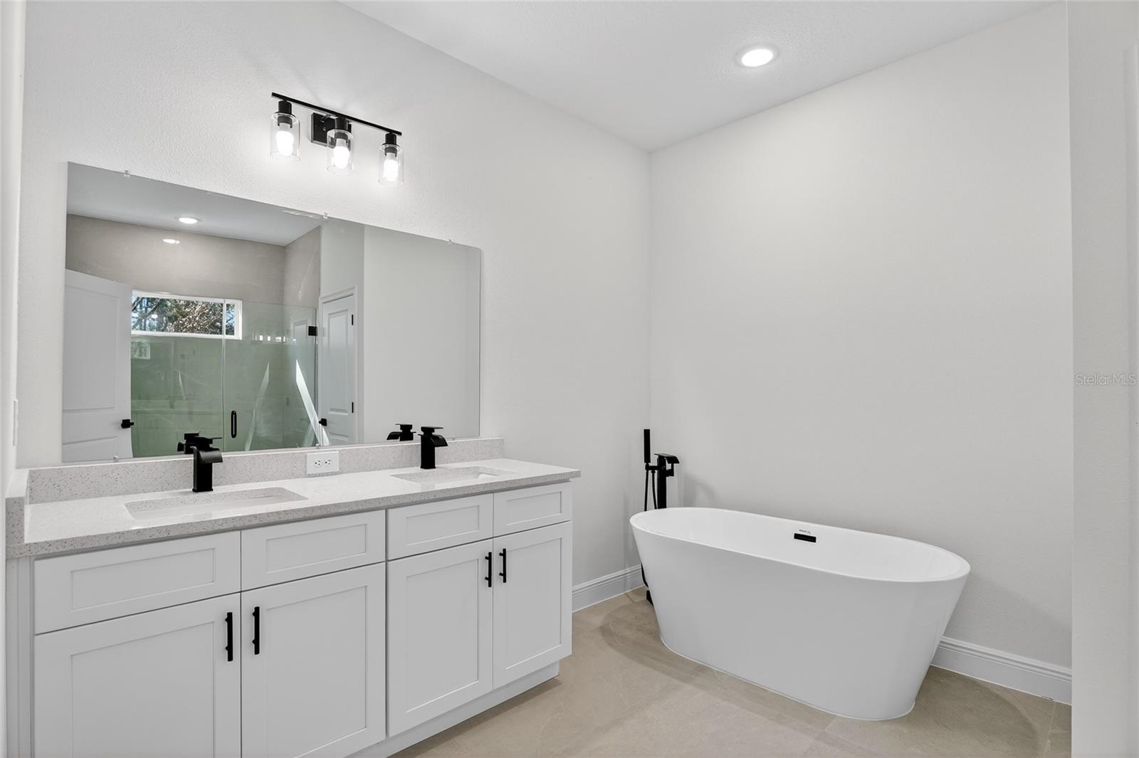 CITRUS SPGS UNIT 07 - Residential