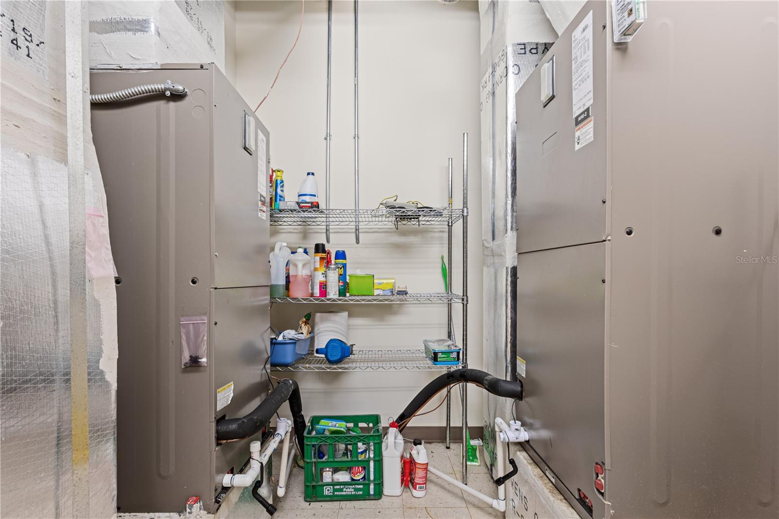 NORTHWEST BUS PARK - Commercial Lease