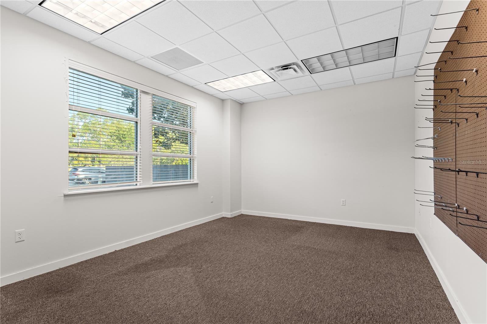 NORTHWEST BUS PARK - Commercial Lease