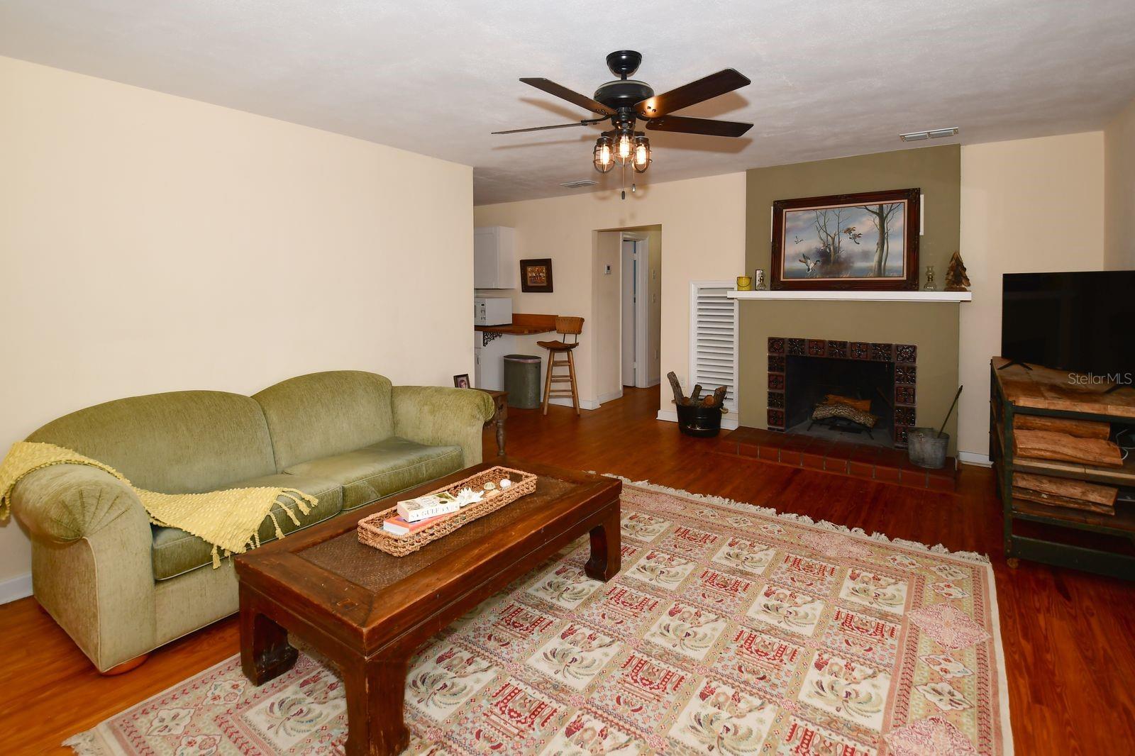 WILLOW WALK - Residential