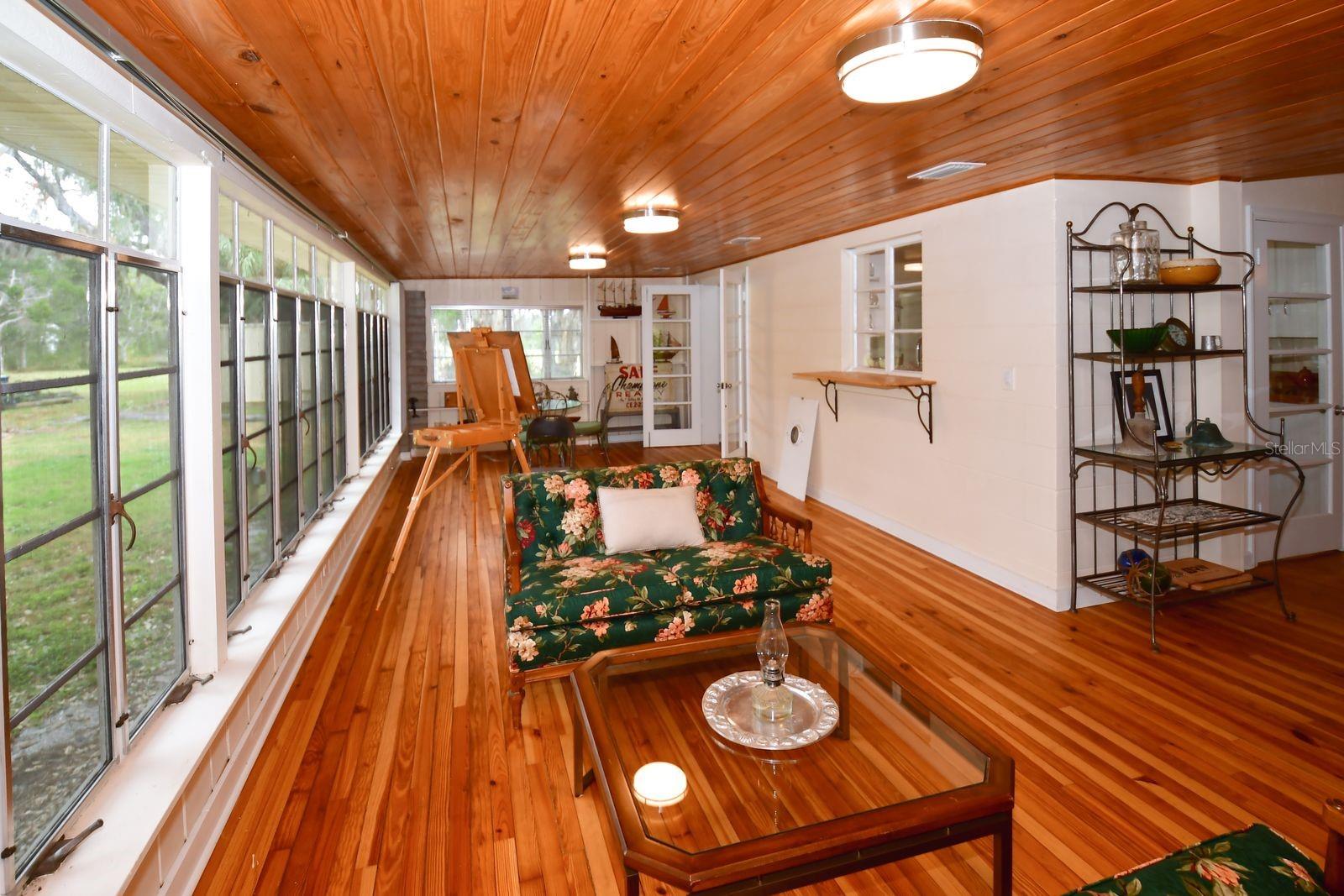 WILLOW WALK - Residential