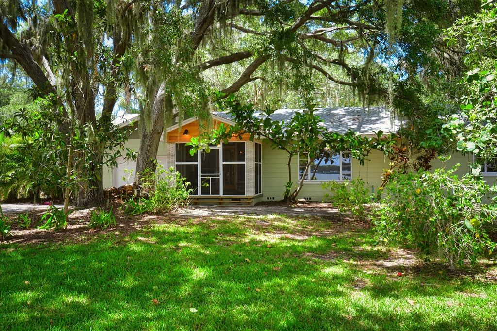Photo of 160 Bayshore Drive, Terra Ceia, FL 34250 (MLS # TB8436670)