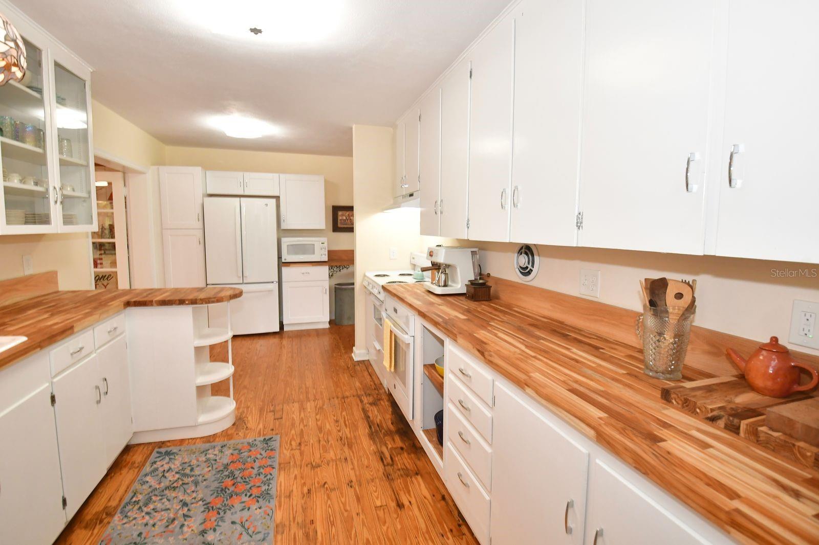 WILLOW WALK - Residential