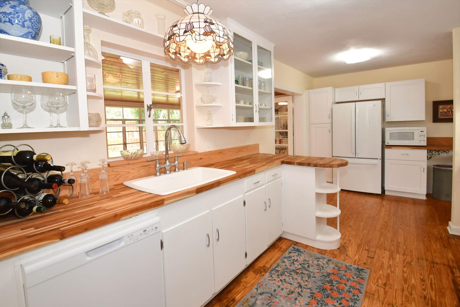 WILLOW WALK - Residential