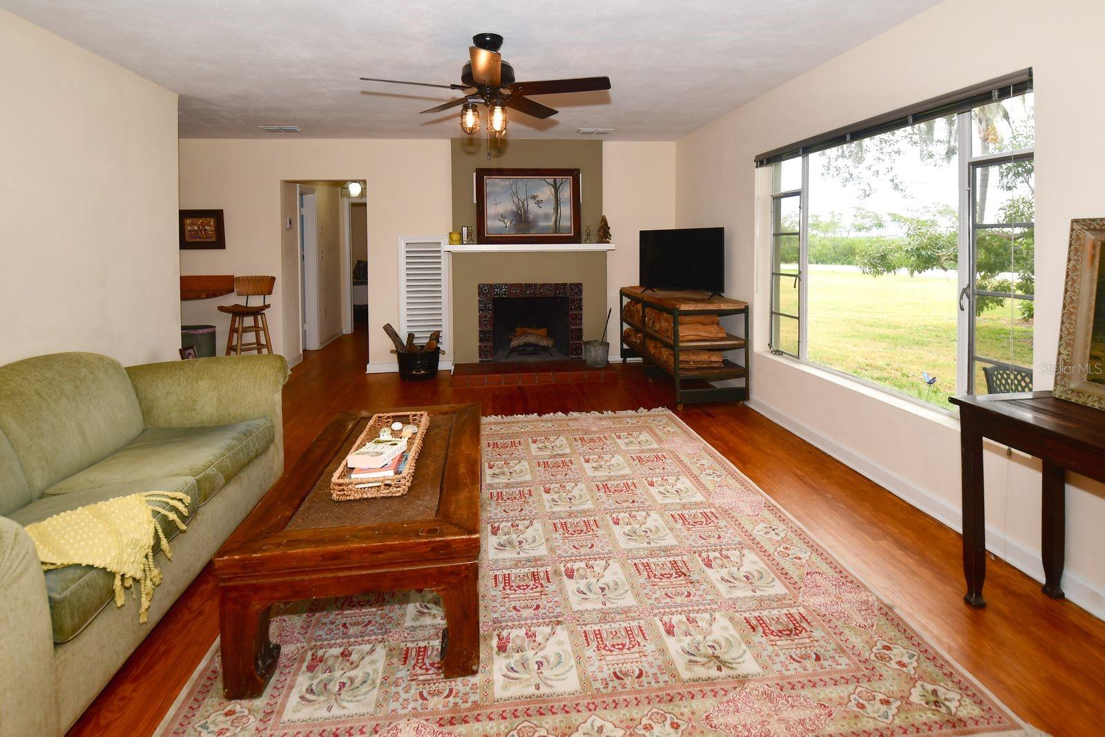 WILLOW WALK - Residential