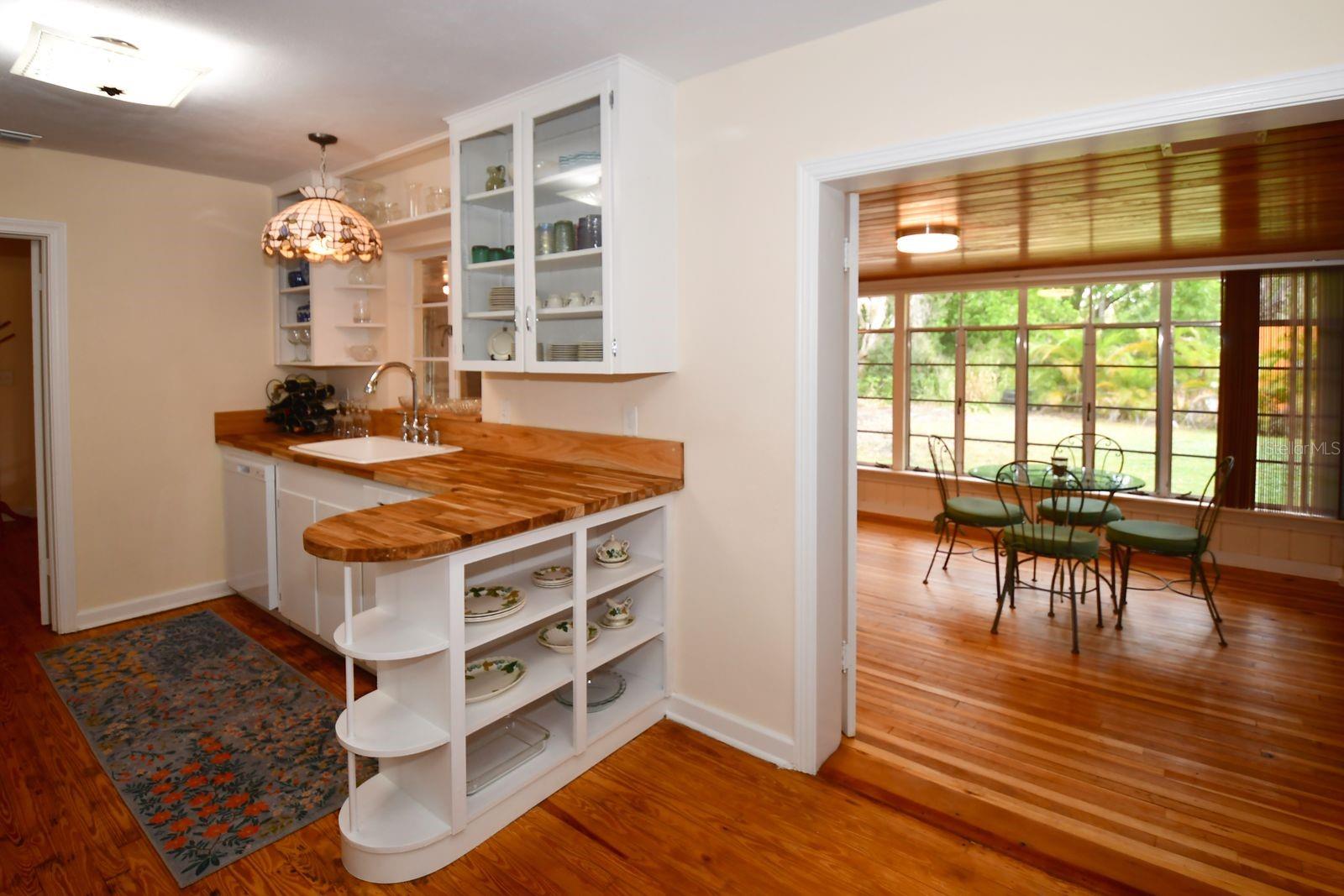 WILLOW WALK - Residential