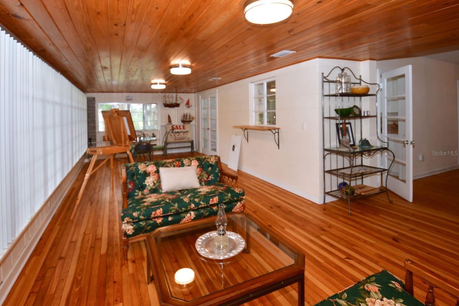 WILLOW WALK - Residential