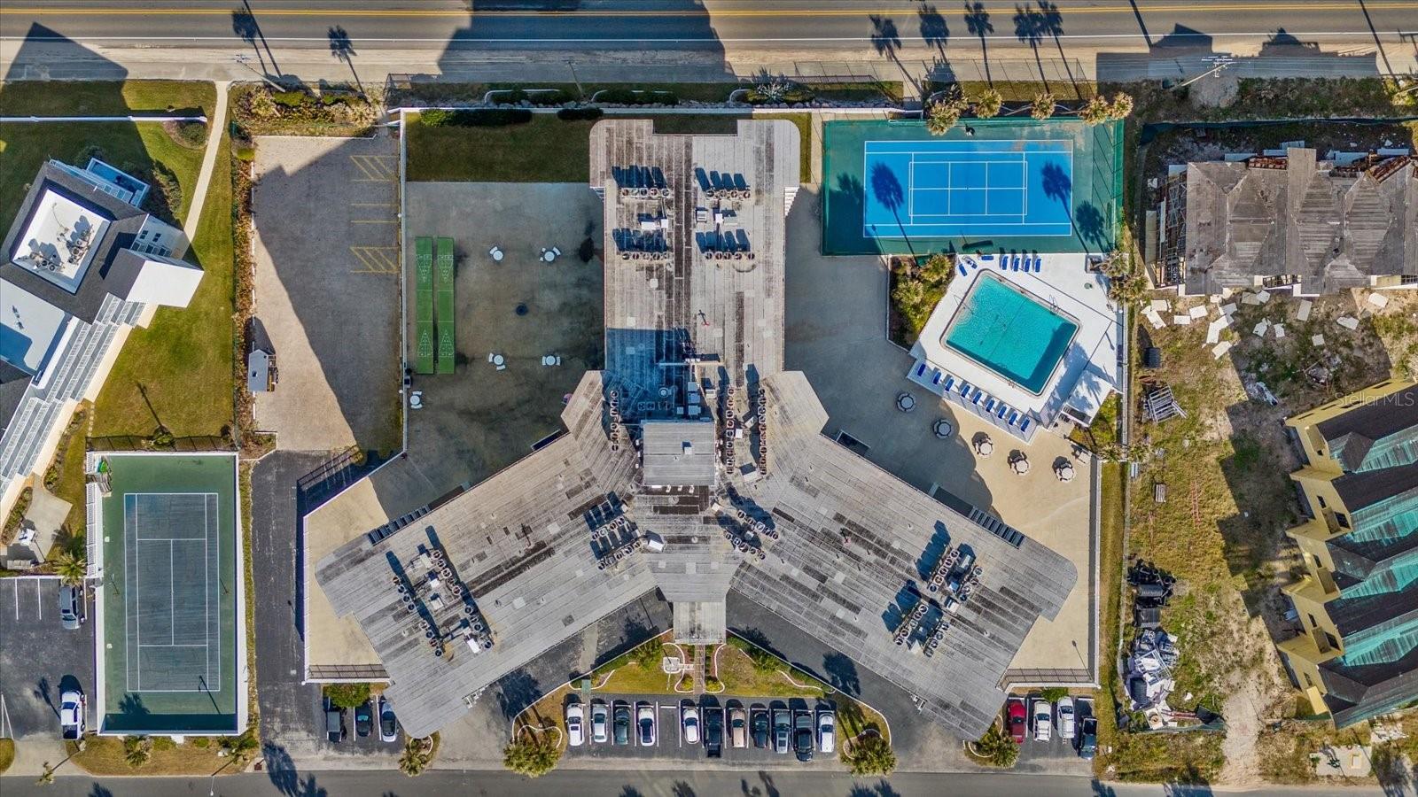 THE NAUTILUS CONDOMINIUM - Residential